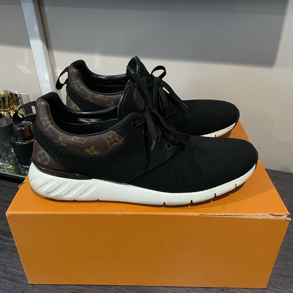 Men’s Louis Vuitton sneakers